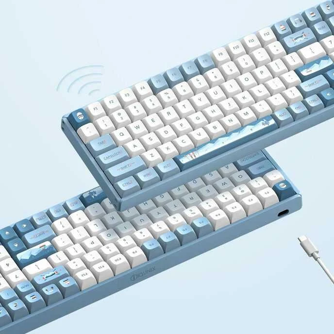 IQUNIX F97 Wintertide belaidė žaidimų klaviatūra, RGB – MX-Brown-Switches US išdėstymas