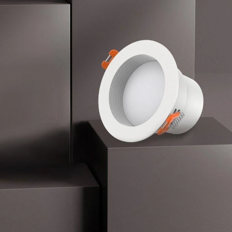 „Yeelight M2 Lite“ įleidžiamas išmanusis lubinis šviestuvas 4W