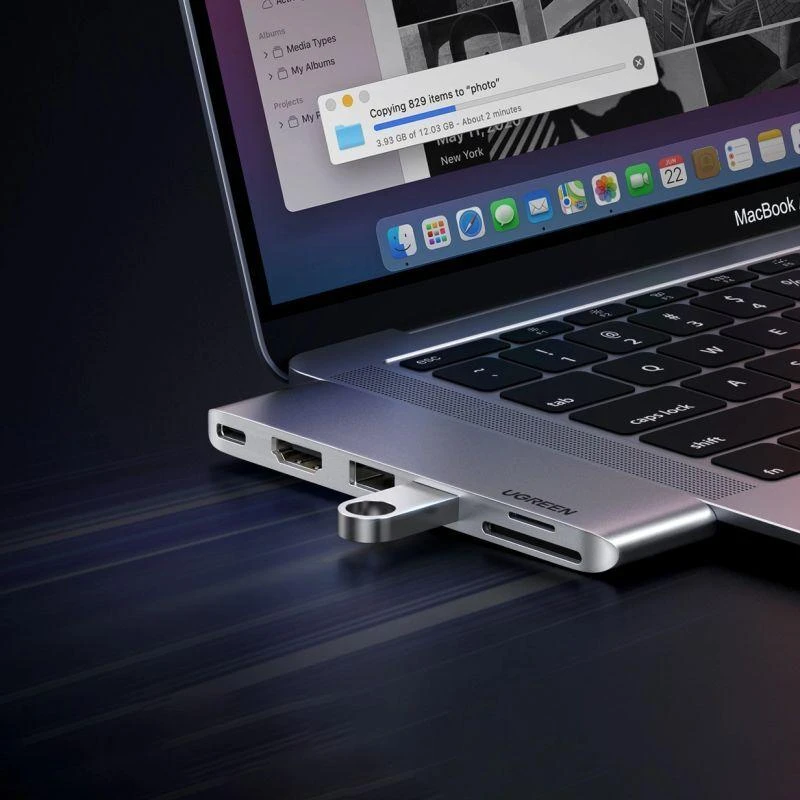 Išplėtimo centras Ugreen CM380 2xUSB C - HDMI/2xUSB 3.0/SD TF/USB C PD - pilkos spalvos