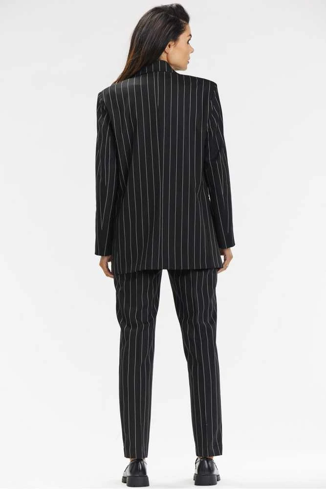 Jacket gynė