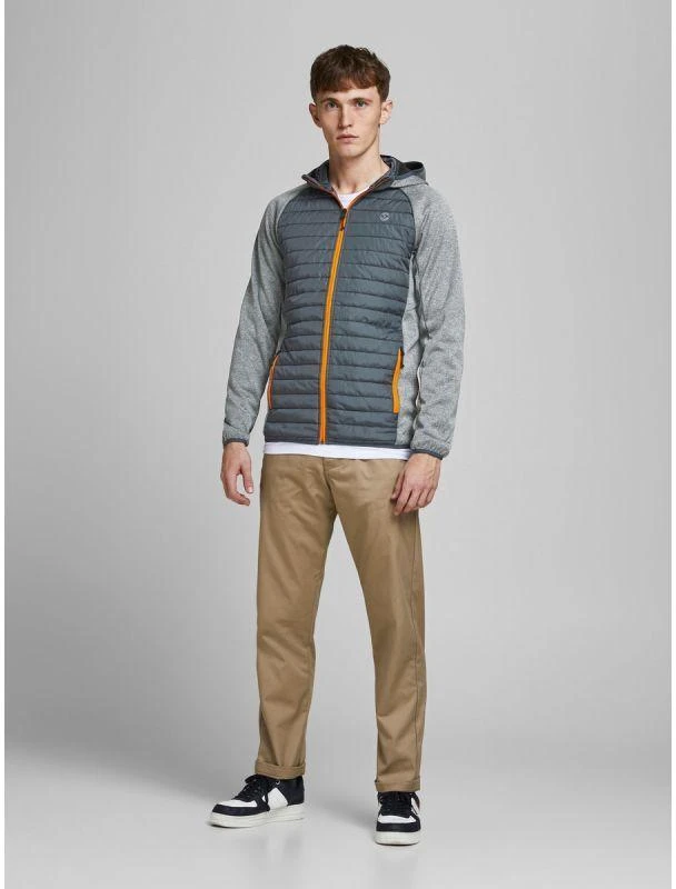 Jack&Jones JJEMULTI dygsniuota striukė 12182242 Pilka melange/Įsiūtos rankovės
