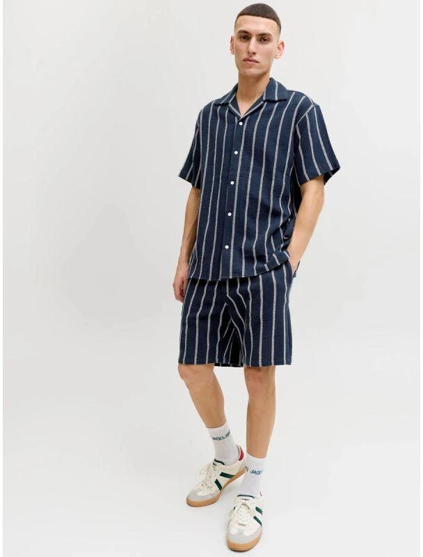 Jack&Jones vyriški dryžuoti šortai JPSTJAIDEN COBA STRIPE JOG SHORTS REG SN 12274413 SKY CAPTAIN/STRIPES