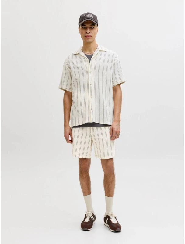 Jack&Jones vyriški dryžuoti šortai JPSTJAIDEN COBA STRIPE JOG SHORTS REG SN 12274413 Antique Baltas Stripes