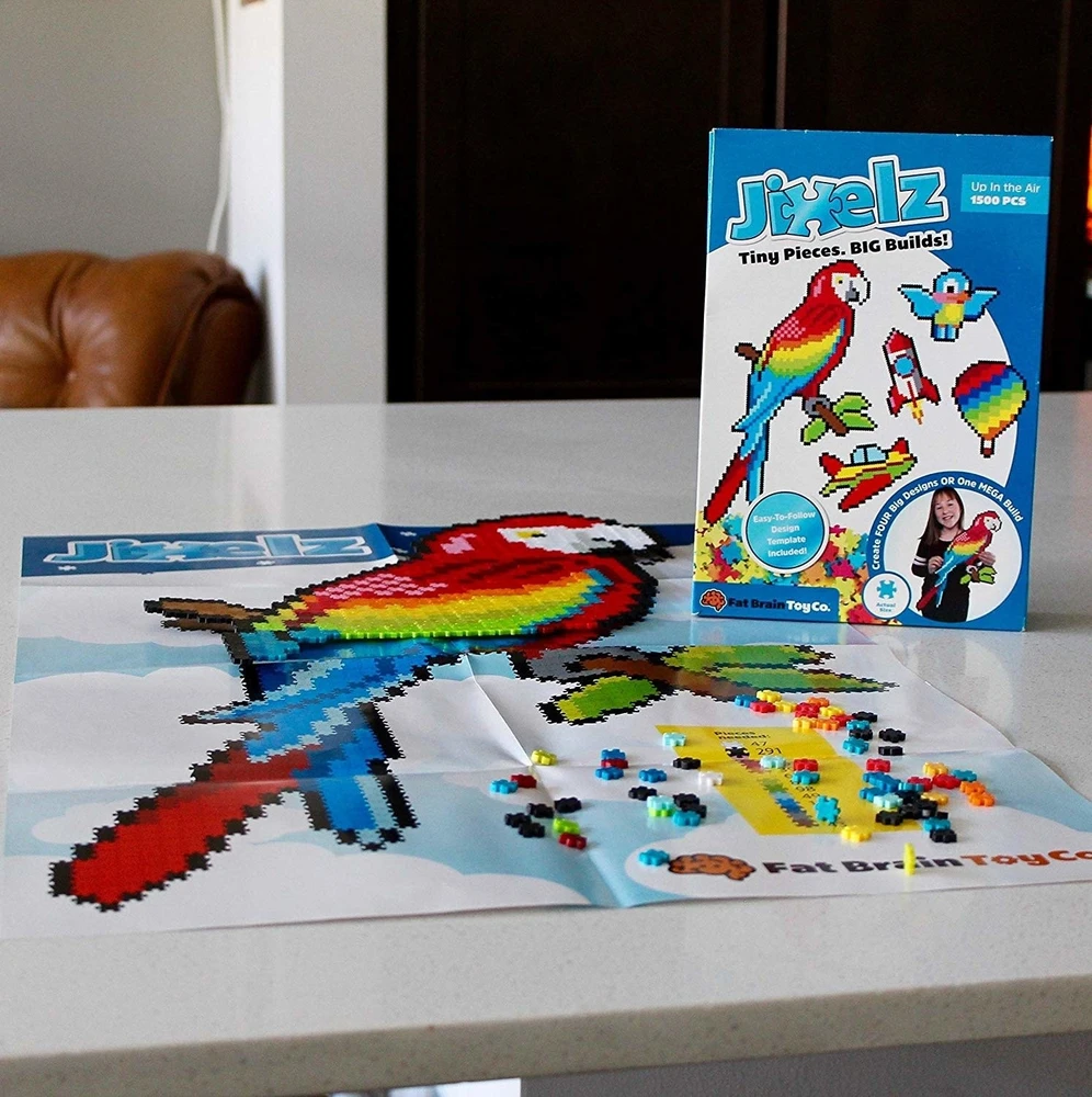 Fat Brain Toys Jixelz 1500 detalių dėlionė - Aukštyn į orą