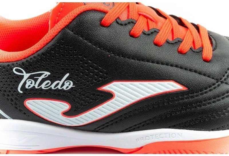 Joma Toledo JR 2601 vaikiški futbolo bateliai salės futbolui, juodi