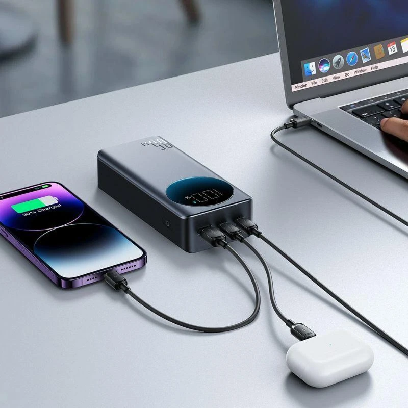 Joyroom JR-PBF05 Pro 30000mAh 65W išorinė baterija (powerbank) su skaitmeniniu ekranu, 2x USB-C, 1x USB-A – Juoda