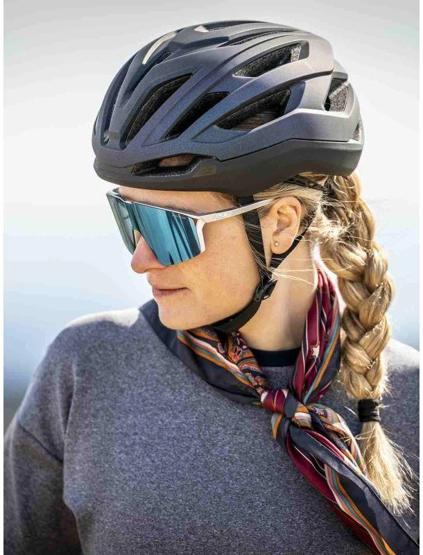 Julbo Fast Lane dviratininko šalmas, mėlynas/juodas