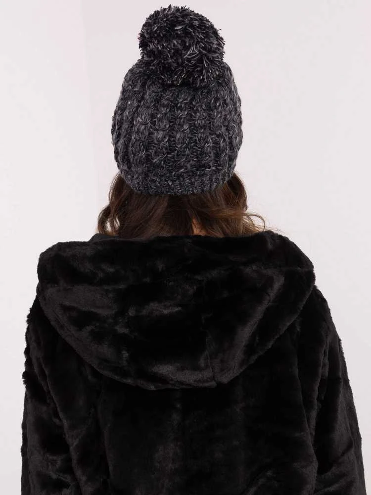 Factory Price Juoda žieminė kepurė: Dydis - Universalus