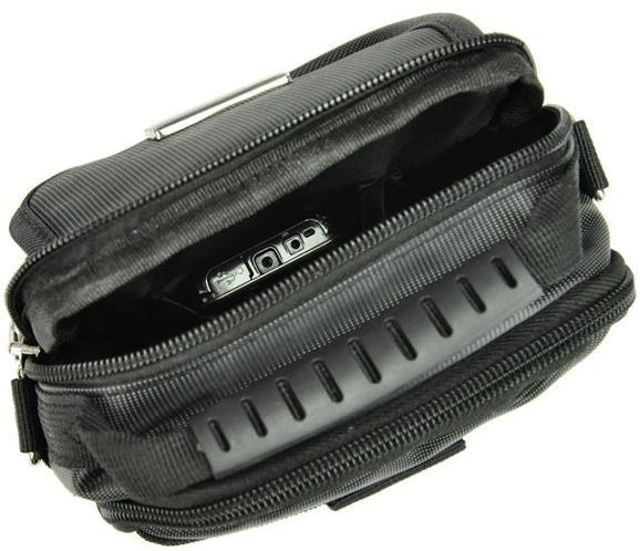 Juoda rankinė per petį Bag Street
