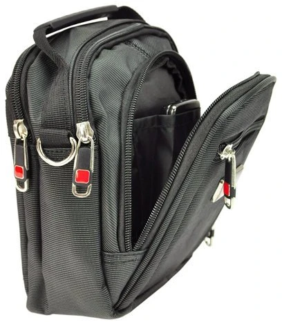 Juoda rankinė per petį Bag Street