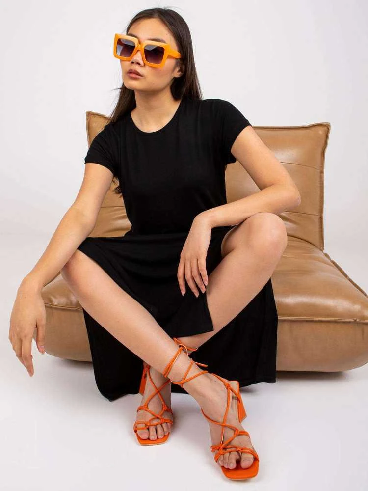 Juoda suknelė