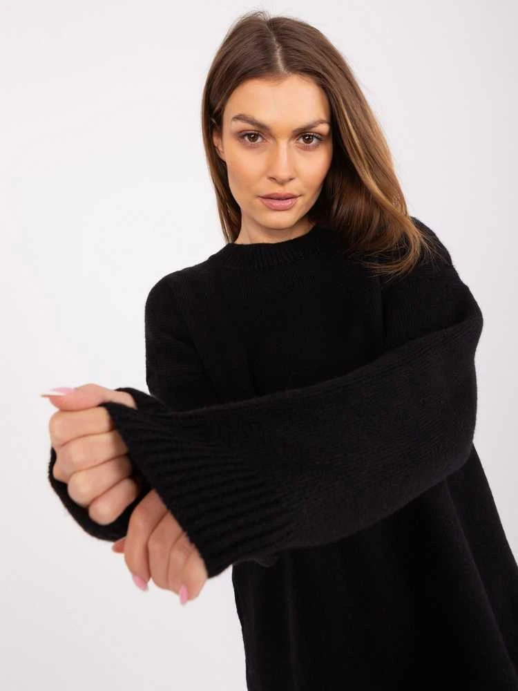 Juoda suknelė