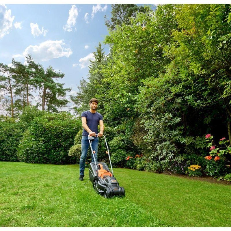 Black & Decker Juodas & Decker Juodas & DECKER | BEMW351-QS Electric Lawn Mower, 1000 W, 32 cm