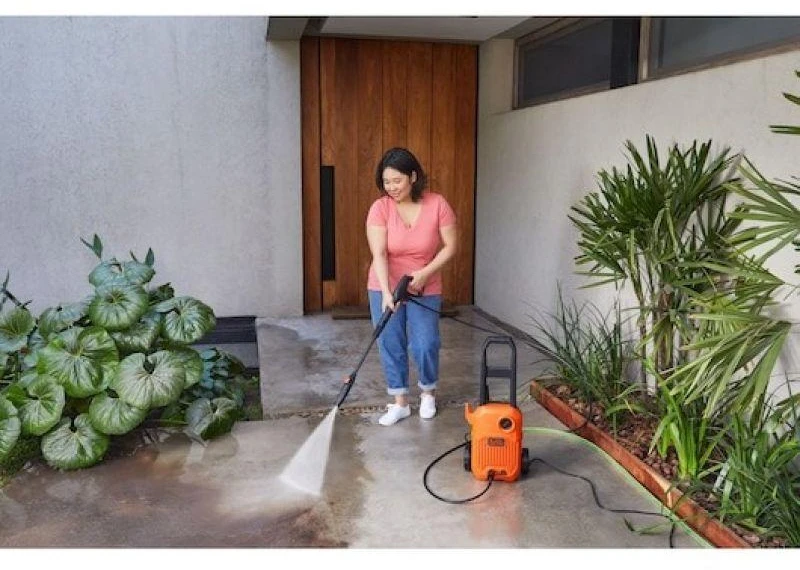 Black & Decker Juodas & Decker Aukšto slėgio plovykla Juodas & Decker BEPW1300L-QS; 1300 W