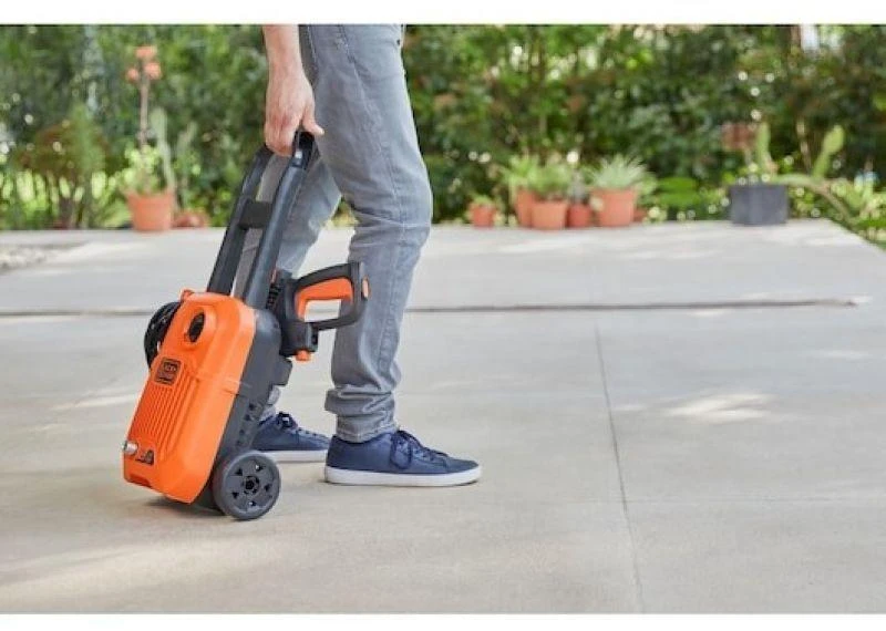 Black & Decker Juodas &amp; DECKER Juodas+DECKER AUKŠTO SLĖGIO PLOVYKLA 1650W BEPW1650 120bar