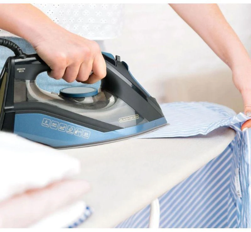 Black & Decker Juodas & Decker Lygintuvas - Juodas & Decker BXIR2801E