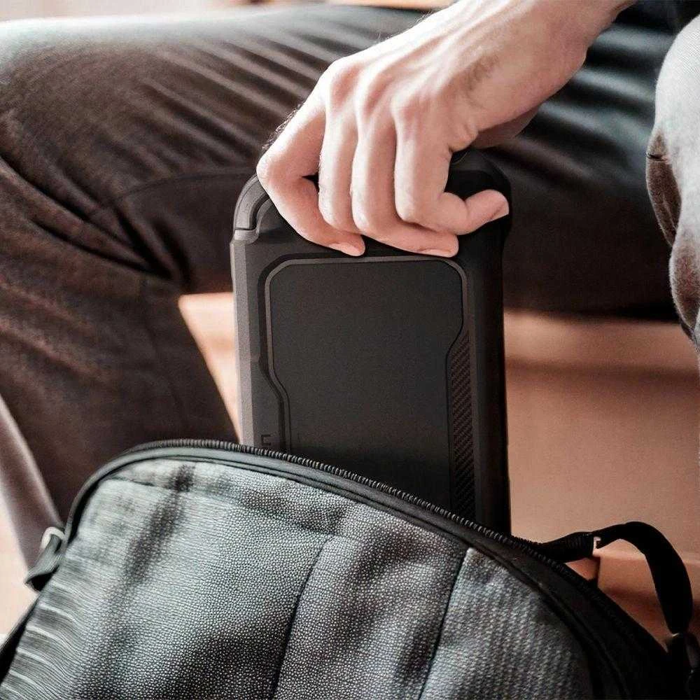 „Spigen Rugged Armor“ dėklas, skirtas „Nintendo Switch 2“ – matinis juodas
