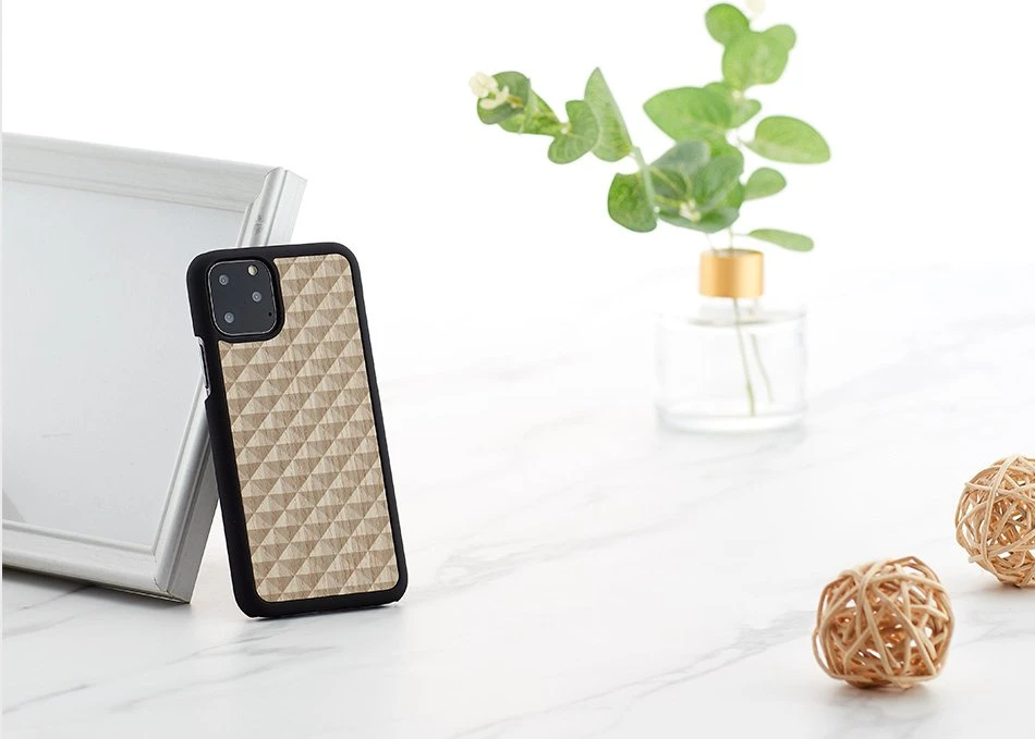 MAN Juodas telefono dėklas iPhone 11 Pro