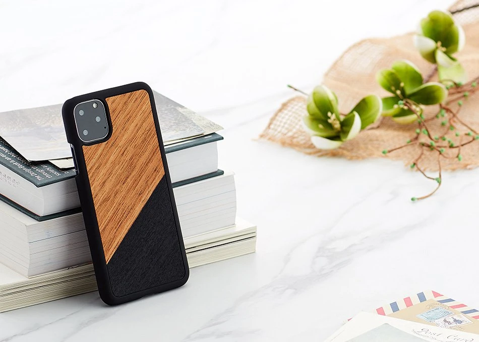 Juodas telefono dėklas MAN&WOOD iPhone 11 Pro Max