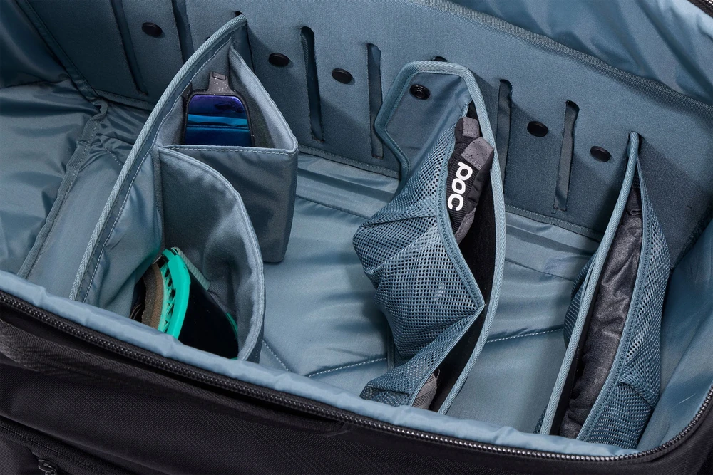 Juodas Thule Roundtrip 70L MTB krepšys