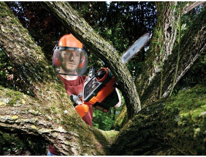 Black & Decker 18V 2,0Ah ličio jonų akumuliatorinis grandininis pjūklas 25 cm, GKC1825L20-QW