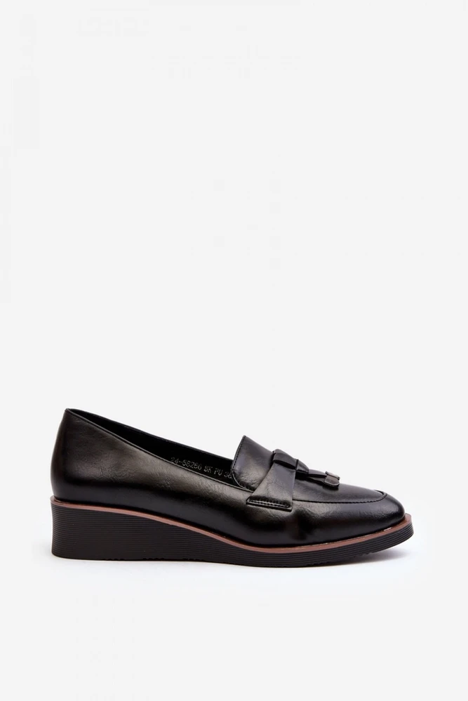 Juodi aulinukai su kutais Step in style