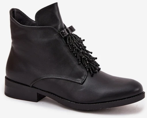 Juodi aulinukai su kutais Step in style