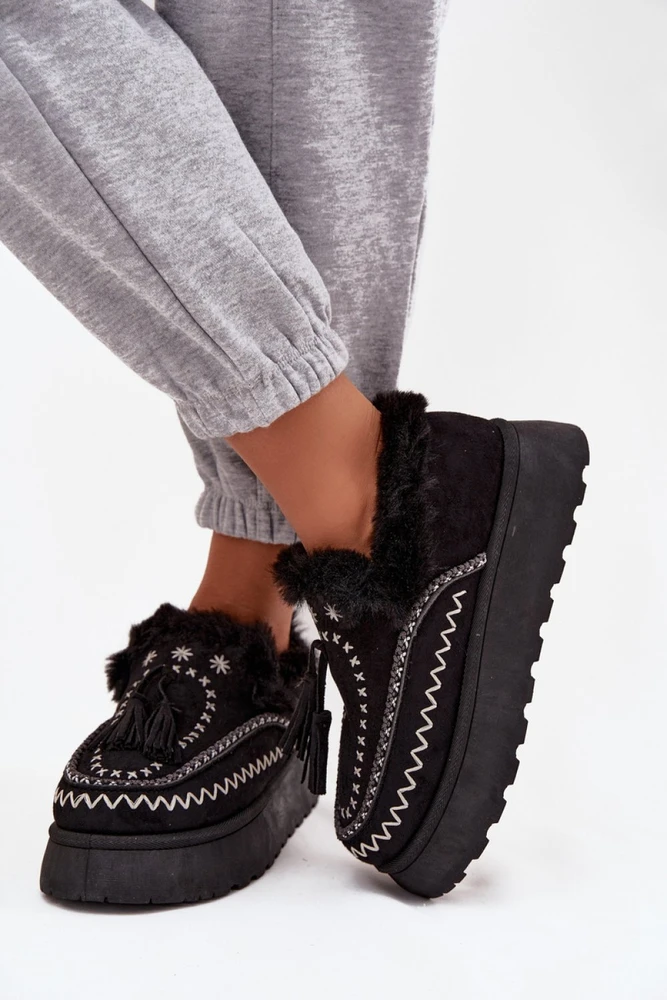 Juodi aulinukai su pašiltinimu Step in style