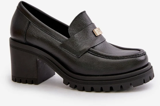 Juodi aulinukai su storu kulnu Step in style