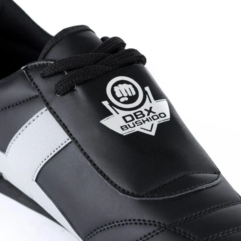 Juodi DBX Bushido kovos sporto treniruočių bateliai