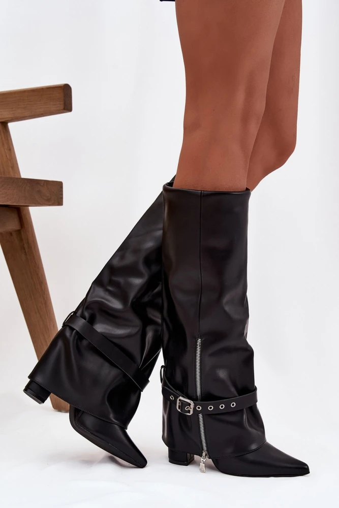 Juodi ilgaauliai batai virš kelių Step in style