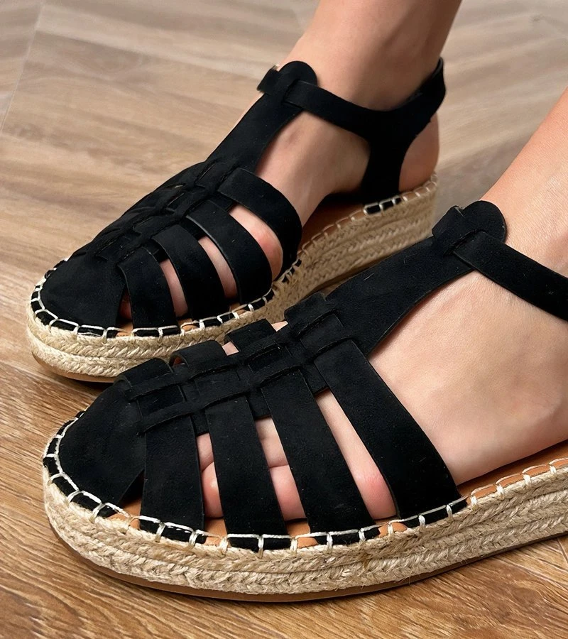 Juodi moteriški espadrilės tipo sandalai iš eko zomšos