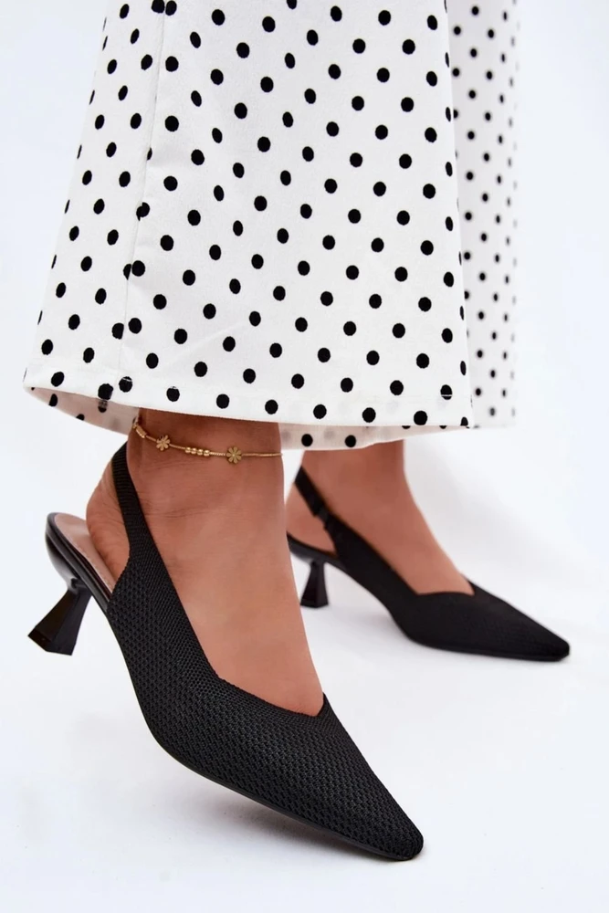 Juodos aukštakulnės basutės Step in style