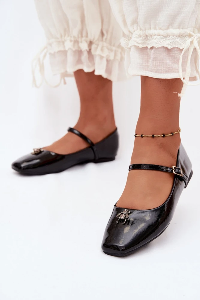 Juodos balerinos su sagtimi Step in style