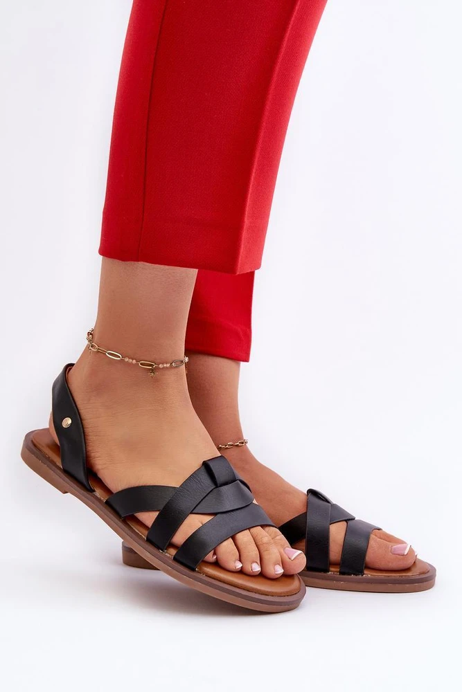 Juodos basutės Step in style