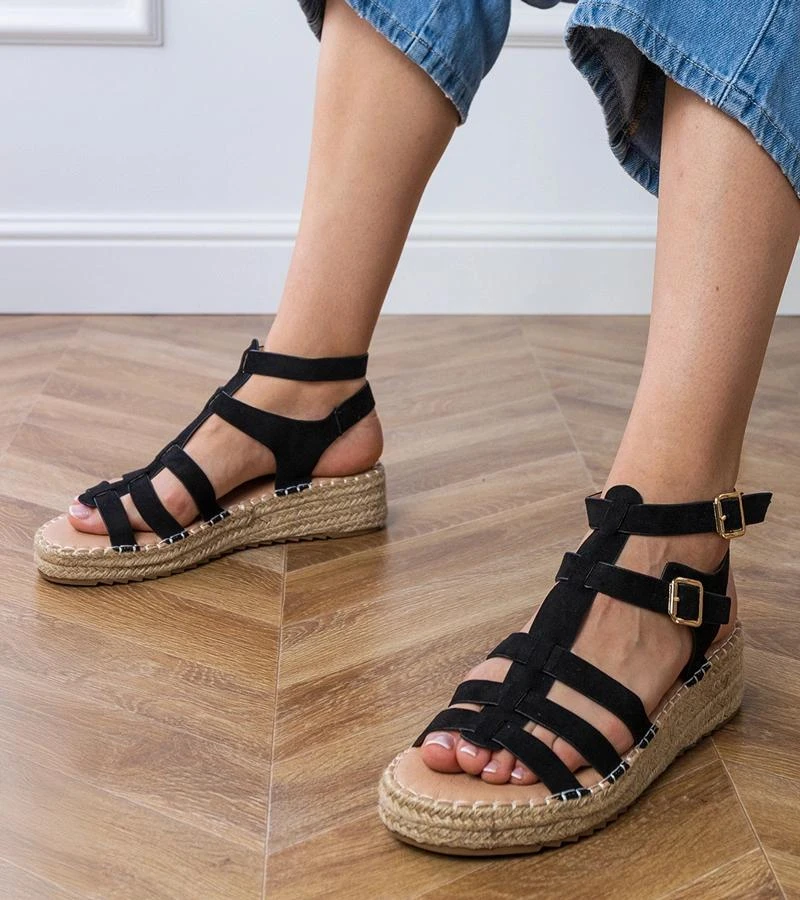 Juodos espadrilės basutės su žema platforma moterims