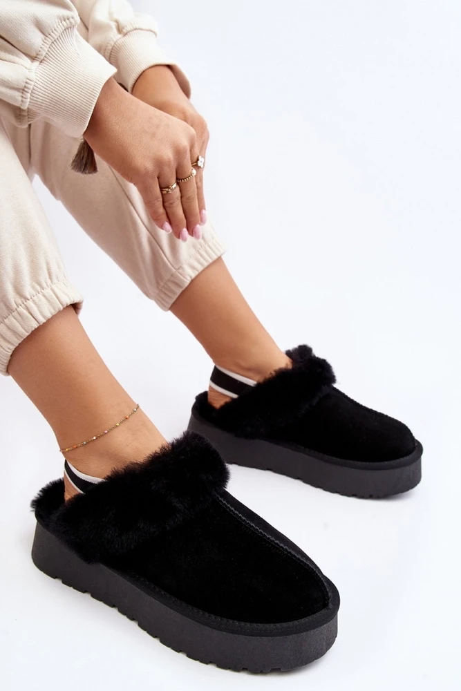 Juodos moteriškos šlepetės su pašiltinimu Step in style