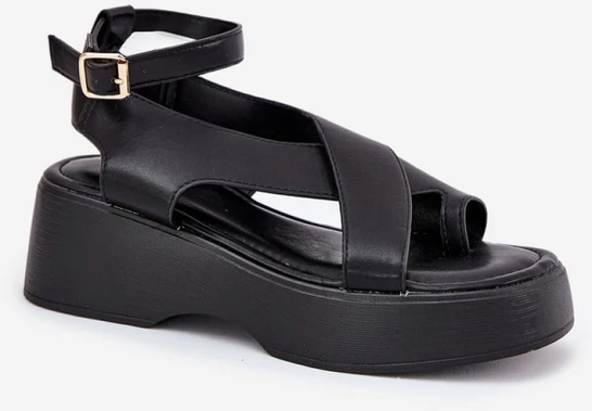 Juodos platforminės basutės su kulnu Step in style