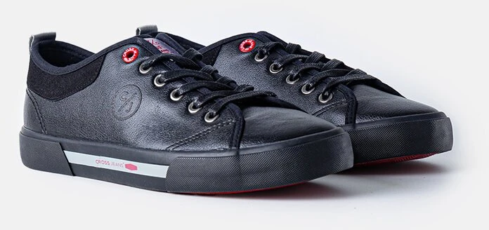 Juodos spalvos vyriški sportiniai bateliai CROSS JEANS