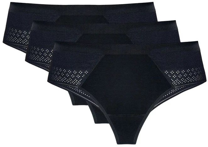 Juodos stringai Gorteks