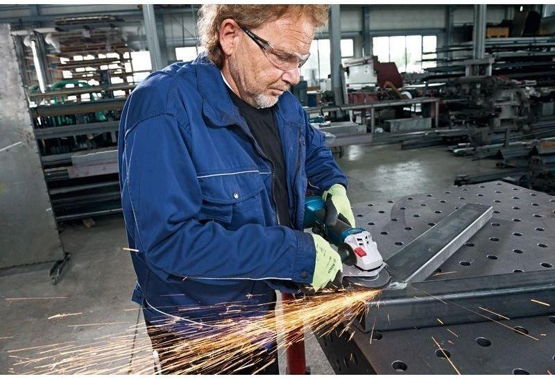 Bosch GWS 18V-10, LB 2x5.0, 18V-40