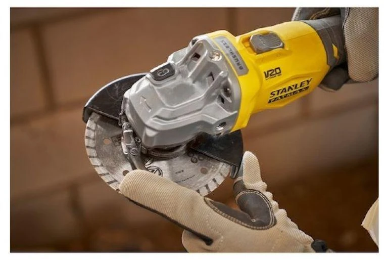 Kampinis šlifuoklis Stanley SFMCG710M1T-QW, 12,5 cm, 8500 aps./min., 800 W, 1,84 kg