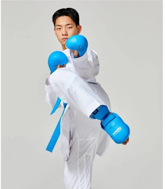 Karate WKF Mėlyni blauzdų ir pėdų apsaugai | MOOTO