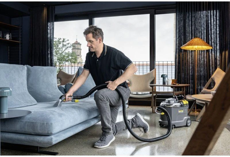 KARCHER Puzzi 8/1 (1.100-240.0) skalbimo siurblys
