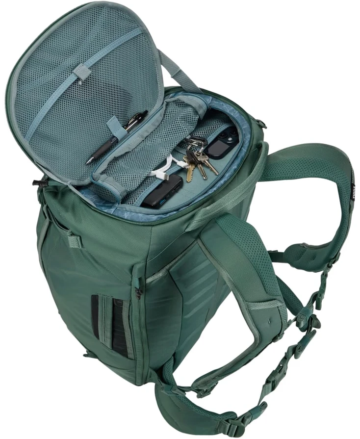 Thule | Landmark, 40 L | Travel pack | Hazy Žalias