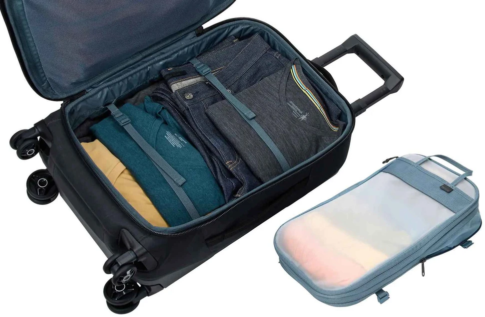 Kelioninis Thule | Aion Carry-on Spinner, 35 L | Luggage | Atsparus vandeniui | Juodas
