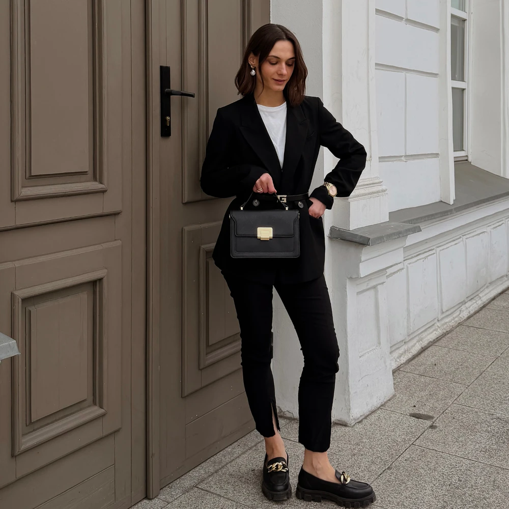 Rankinė moterims Solier F33 Livia – juoda