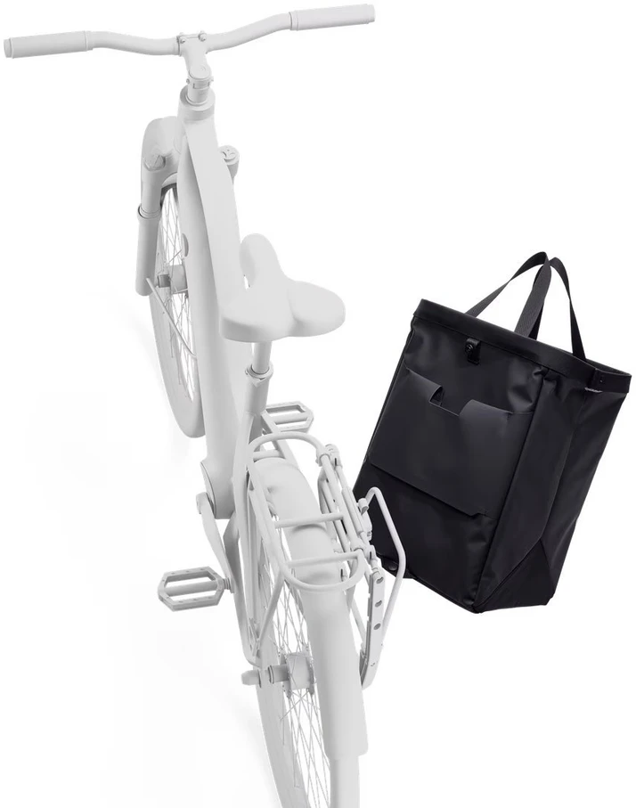 Thule 25 l krovininis krepšys su InLock, juodas