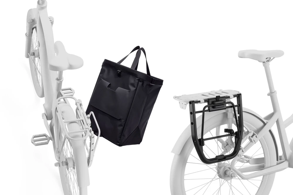 Thule 25 l krovininis krepšys su InLock, juodas