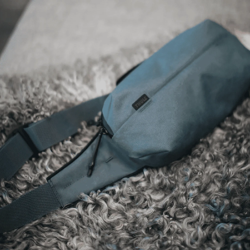 Thule | Sling Bag | TASB-102 Aion | Bag | Atsparus vandeniui | Dark Slate